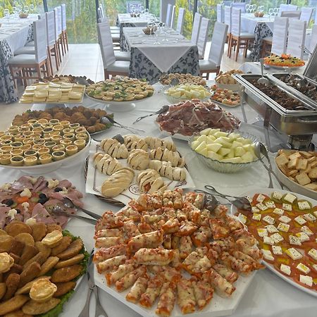 Restaurante Residencial Pizzaria S. Estevao Aguiar da Beira Exteriér fotografie