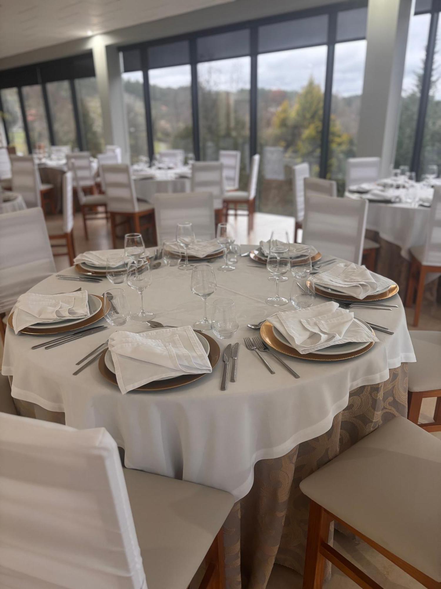 Restaurante Residencial Pizzaria S. Estevao Aguiar da Beira Exteriér fotografie